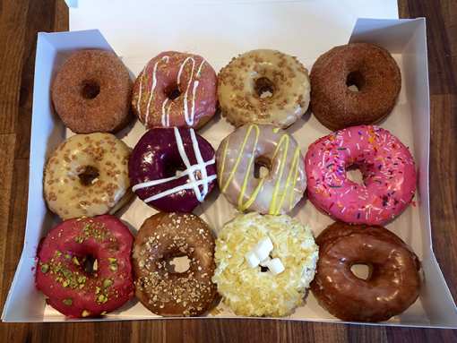 8 Best Doughnut Shops in Oregon! 